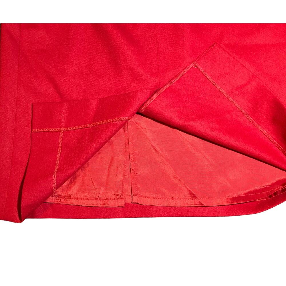 Koret Women's VINTAGE W/Tags 1990's Red 100% Merino Wool Skirt w/ Belt | Size 10 - Picture 5 of 16
